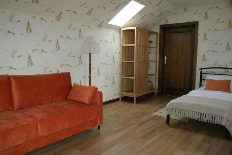 Bedroom 2, Jaskolcze Gniazdo, Konin