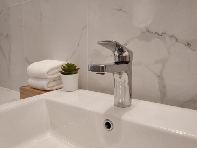 Bathroom 5, NAPPINESS HOTEL, Pom Pram Sattru