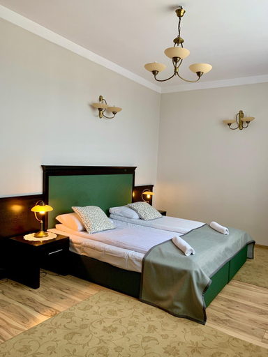 Bedroom 2, Nocowanie Restauracja Wenecka, Kłobuck