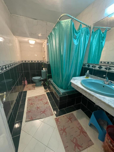 Bathroom 4, EL Fouly Villa beach front -North Coast فيلا لمة العيله الفولي - سيدي كرير - الساحل الشمالي, Burj al-'Arab