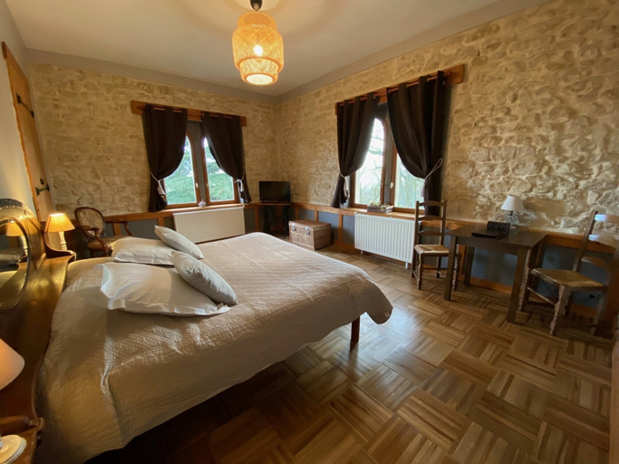 Bedroom 2, B&B Le Château de Morey, Meurthe-et-Moselle