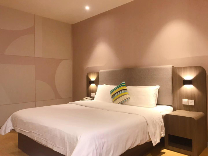 Bedroom 9