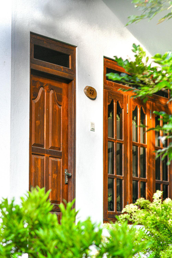 Others 5, White Eagle Hotel, Dambulla