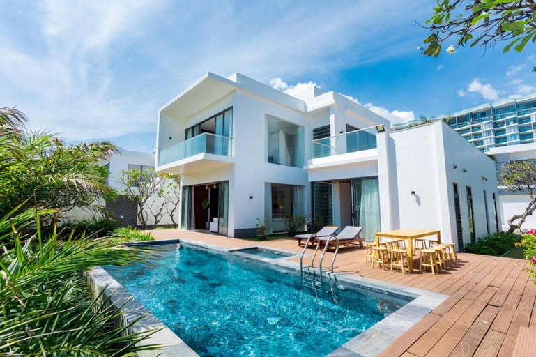 Swimming Pool 6