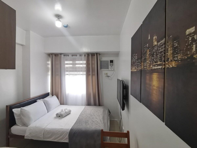 Others 2, 4th Urban Deca Tower Edsa staycation with Netflix, Mandaluyong