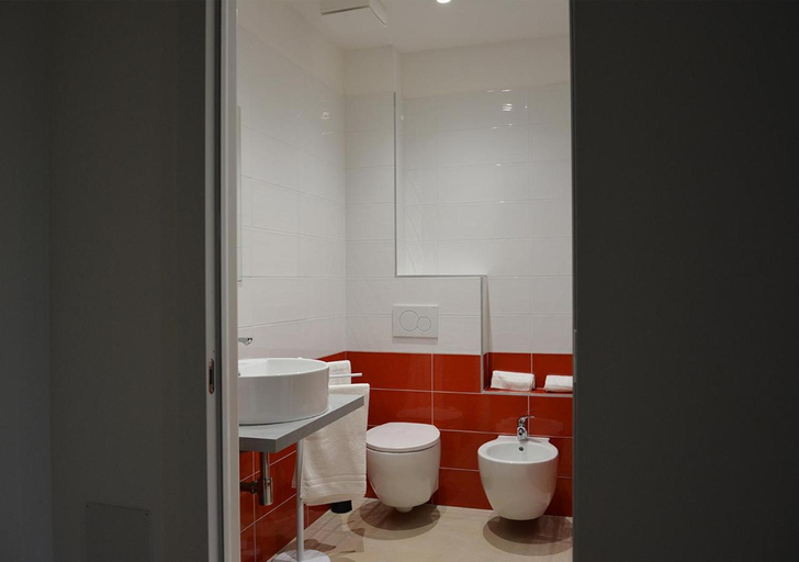Bathroom, Corte Monfardina, Rovigo