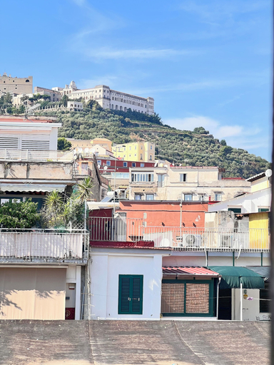 Exterior & Views, Lion suite, Napoli
