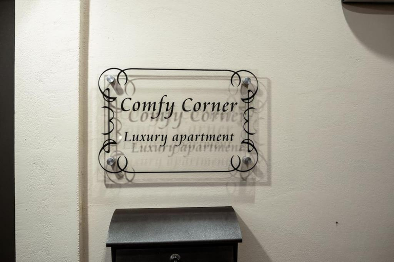 5, Comfy Corner Luxury Apartment, Crete