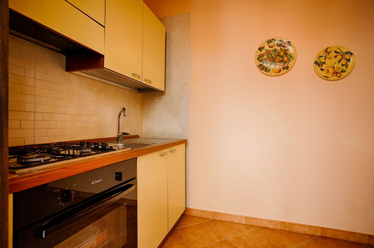 Others 5, GuestHost - Corso Garibaldi - Castellammare Central Flats, Trapani