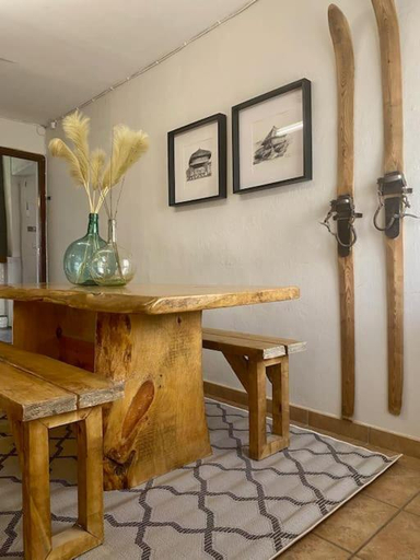 Others 5, Casa Pirri, Cantabria