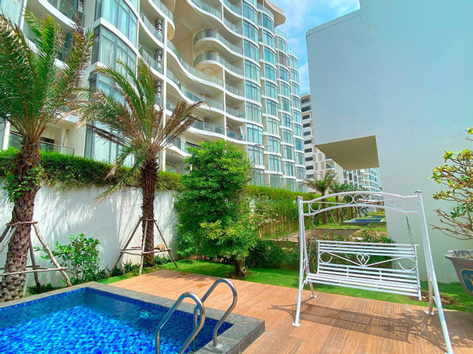 Swimming Pool 12