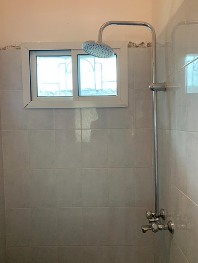 Bathroom 3, Paje Haven, Kusini