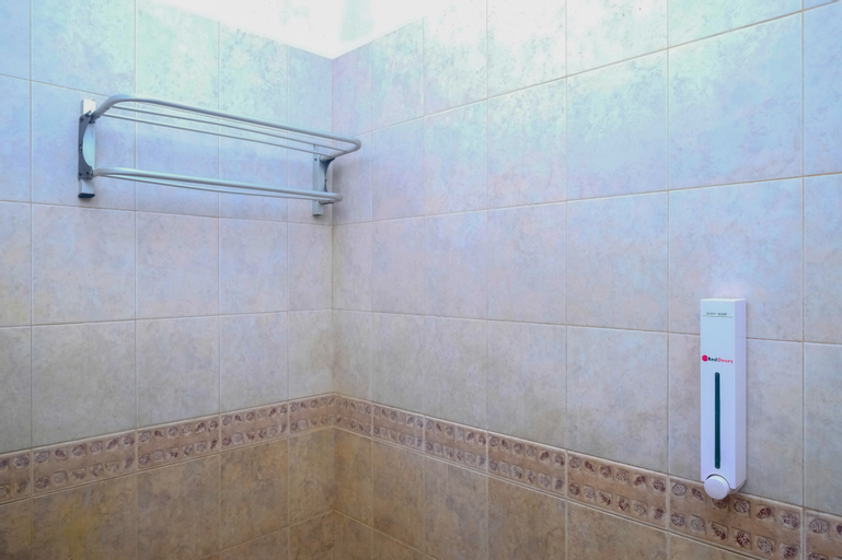 Bathroom 3