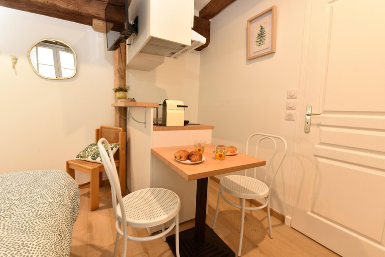 Others 5, La Lirosane, 3 studios, 3,7km du Zoo, Centre-ville, Loir-et-Cher