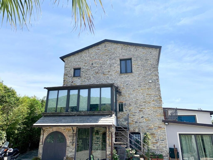 Exterior & Views 1, La casa di Giulia Apartment with air conditioning, wifi and private parking, Genova