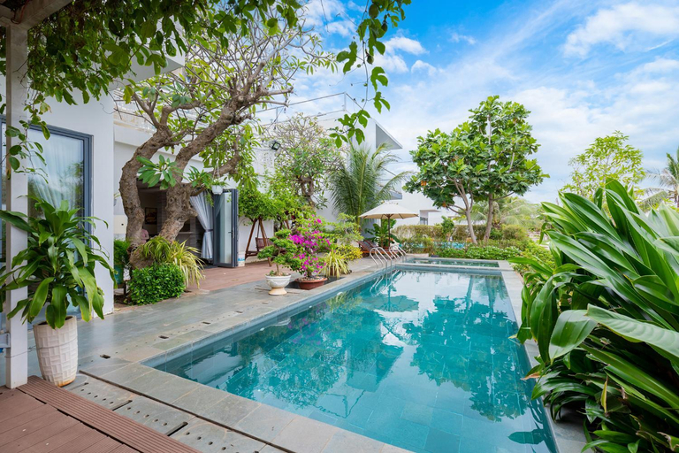 Swimming Pool 15