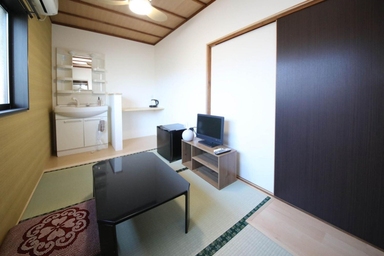 Others 4, さきみや, Gotō