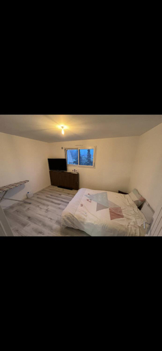 5, Chez nous, Sarthe