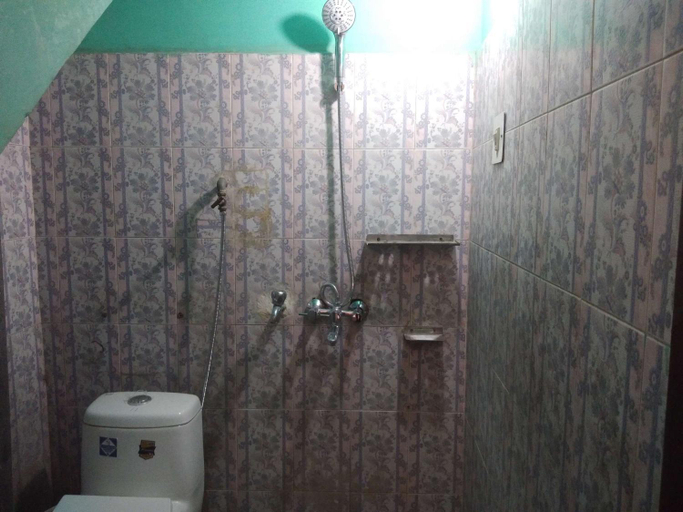 Bathroom, ASHIANA HOME STAY, Jammu