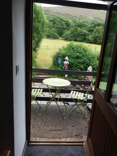 Others 4, NEWFIELD INN, Cumbria