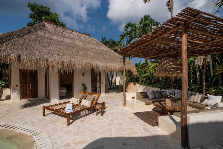 Others 5, Villa Xanadu, Badung