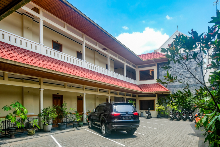 Exterior & Views 2, RedDoorz near XT Square Yogyakarta, Yogyakarta