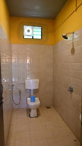Bathroom 3, Trippr Gokarna - Beach Hostel, Uttara Kannada
