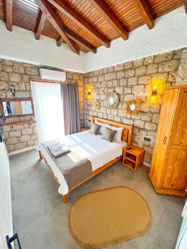 Others 5, Armi Alacatı, Çeşme