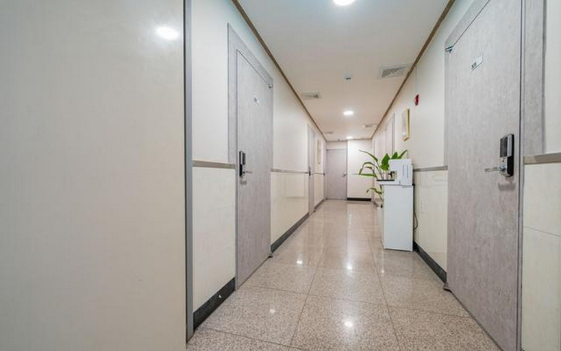 Others 5, Busan Gwangalli Stayhere, Suyeong