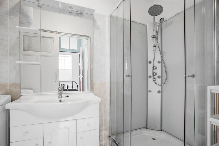Bathroom, Mirande 2 - Appt avec vue mer proche plage, Pyrénées-Orientales