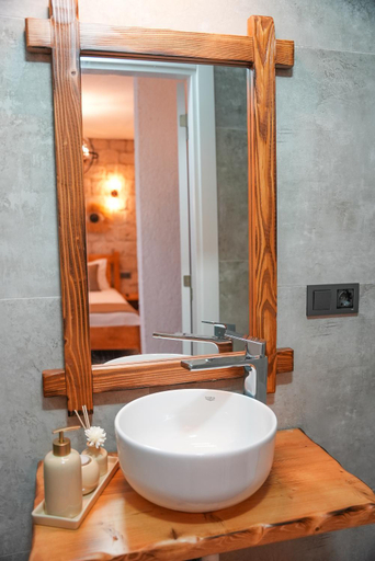 Bathroom 2, Armi Alacatı, Çeşme