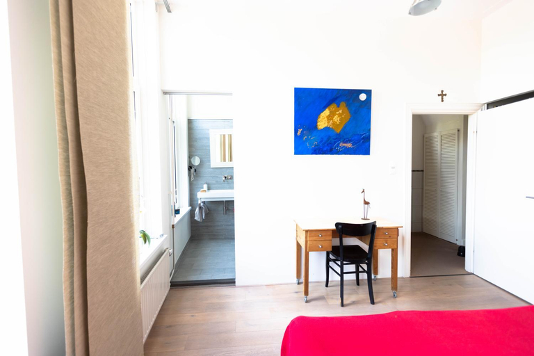 Others 3, B&B Brouwersvaart, Haarlem
