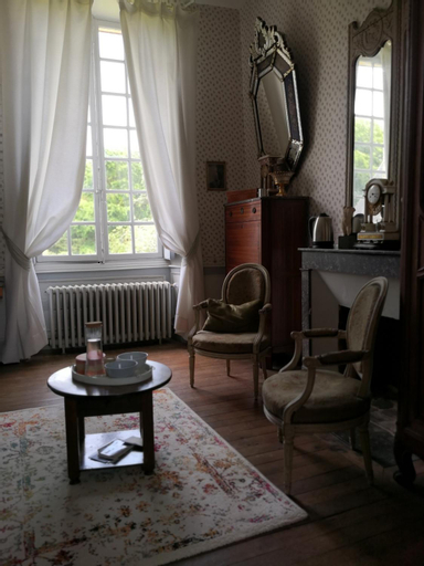 Others, Le boudoir de Yaya, Nièvre