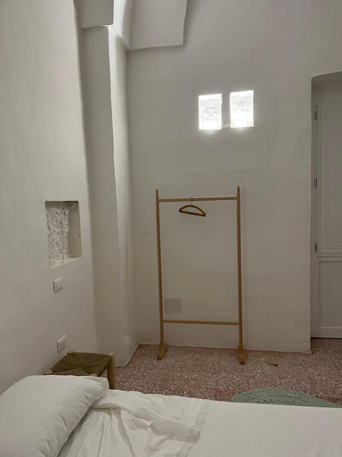 Others 2, L’Edicola Votiva, Lecce