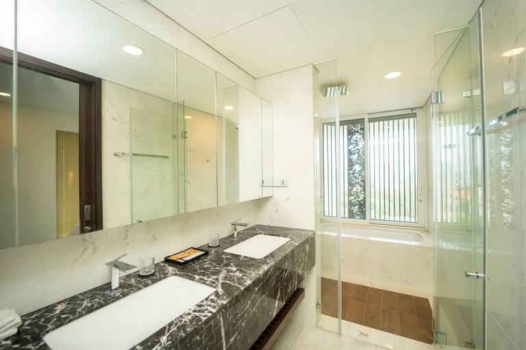 Bathroom 3, The Serenity Sky Villas D3, District 3