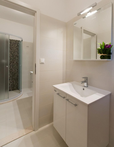 Bathroom 4, Apartments Villa Roza, Dubrovnik