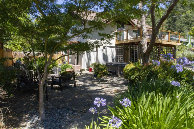 Exterior & Views 1, Villa Mimosa Hot Tub Fire Table BBQ Walk to River Dog Friendly, Sonoma