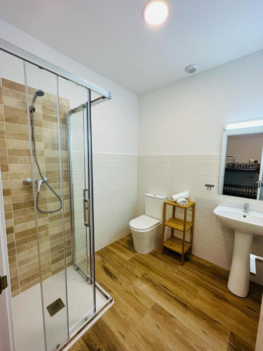 Bathroom 2, HOSTEL COSTA-LUZ Bejar 28-30, Huelva