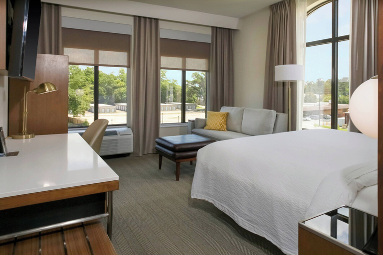 Bedroom 3, Courtyard by Marriott Thomasville Downtown, Thomas