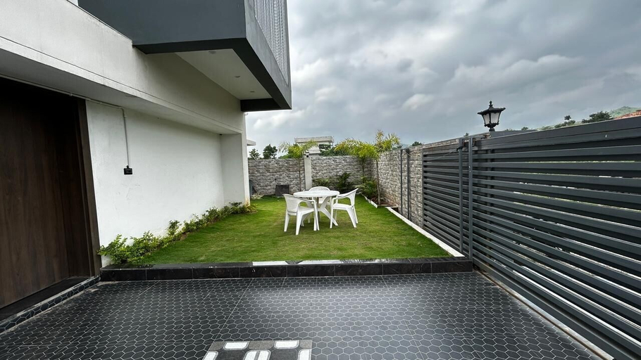Exterior & Views, magnifica Luxurious Villa by daranga, Udaipur