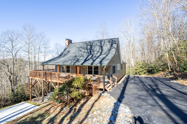 Hillside Haven, Watauga