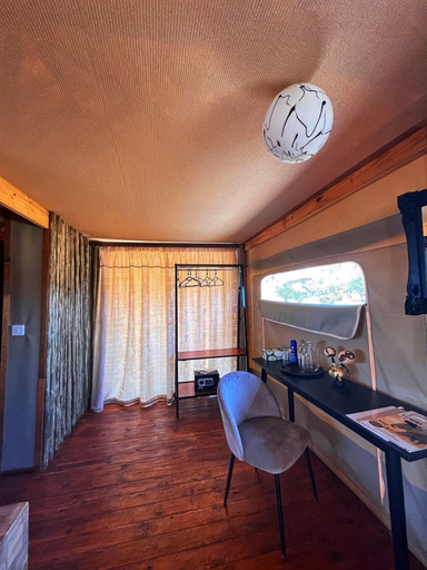 Bedroom 3, Xhabe Safari Lodge, Chobe