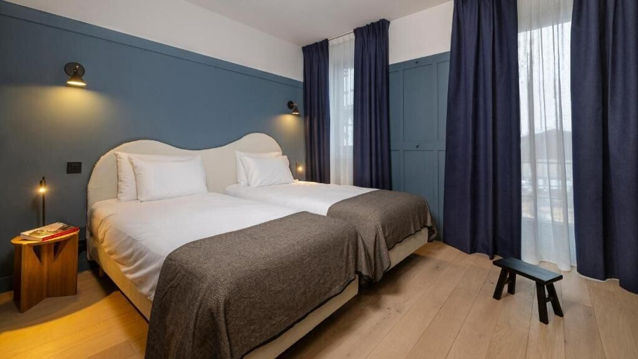 Bedroom 3, Hôtel de la Couronne, Haute-Savoie