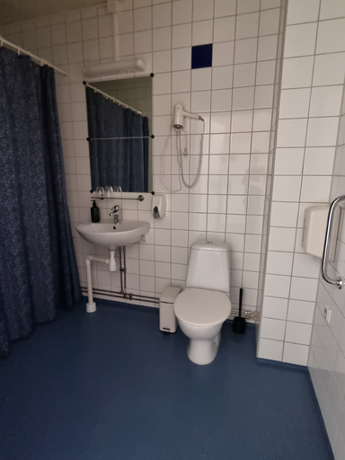 Bathroom 3, Hotell Zlafen B&B, Karlskoga
