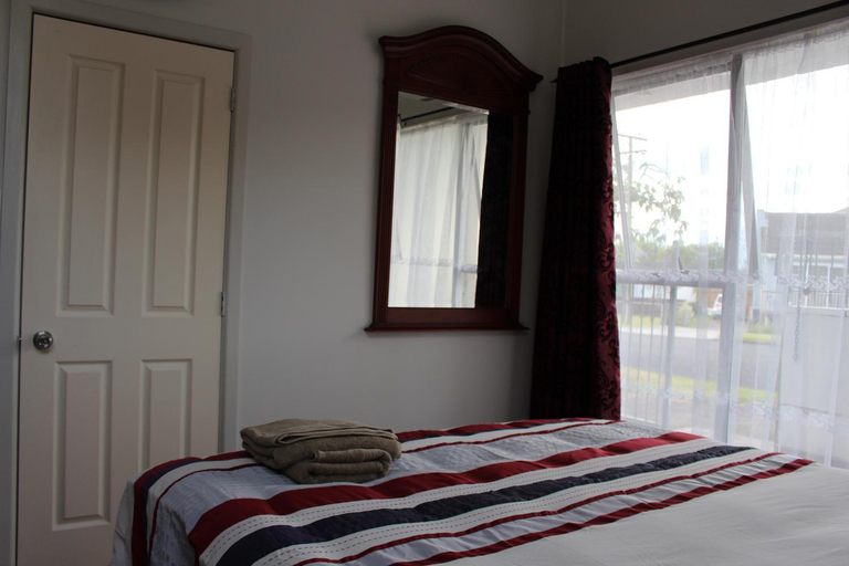 Others 4, Mini Homestay, Manukau