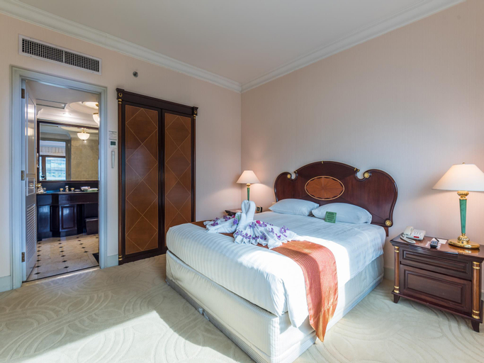 Bedroom 9