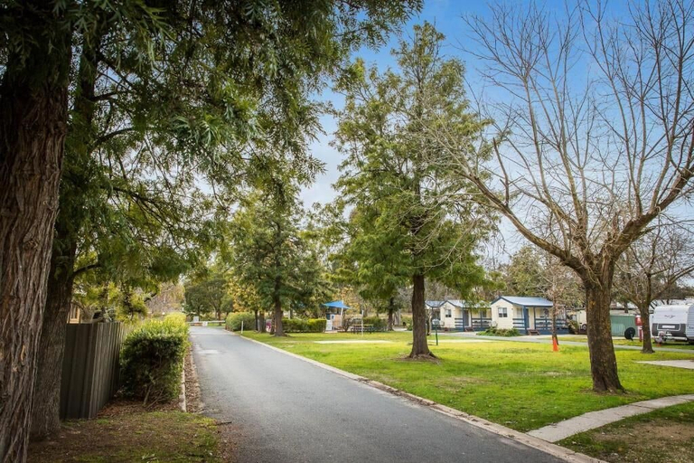 Exterior & Views 2, Wodonga Holiday Park, Wodonga