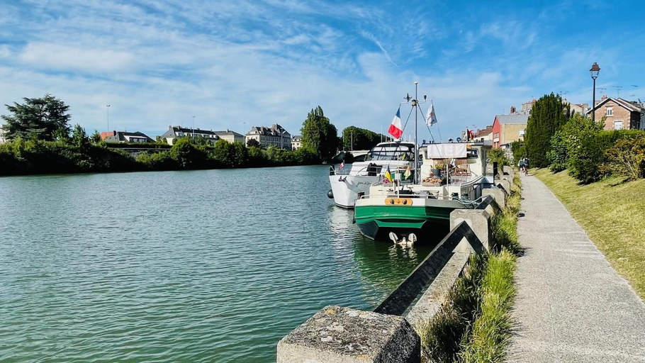 Others 5, Chambre Evasion - SDB WC Privatif - Entree autonome - Grande TV NETFLIX, Oise