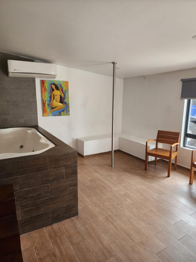 Others, MOTEL PREMIER, Zapopan