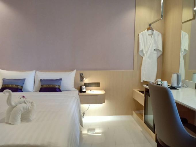 Bedroom 17